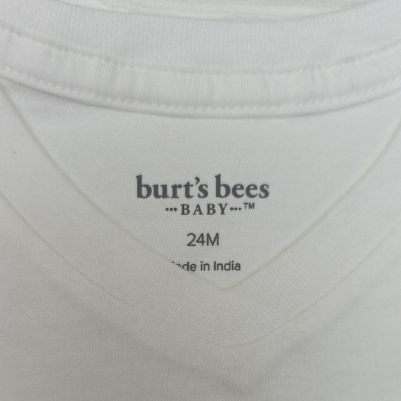 Burt's Bees NWT Baby Pure White V-Neck Short Sleeve Tee - Picture 2 of 7